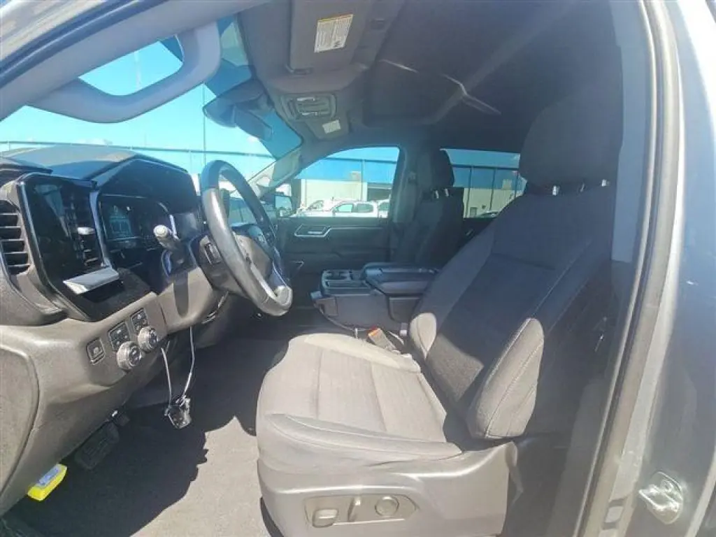Chevrolet Silverado 1500 2023 4x4 LT 4dr Crew Cab 5.8 ft. SB w/1LT