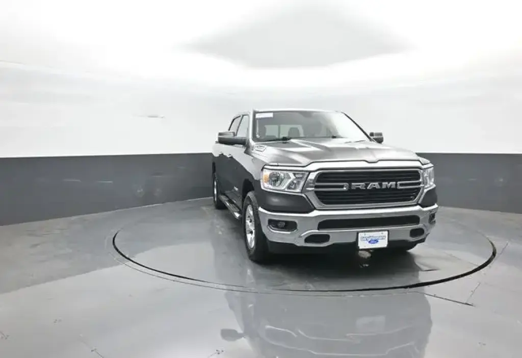 Ram 1500 2019 4x4 Big Horn 4dr Crew Cab 5.6 ft. SB Pickup