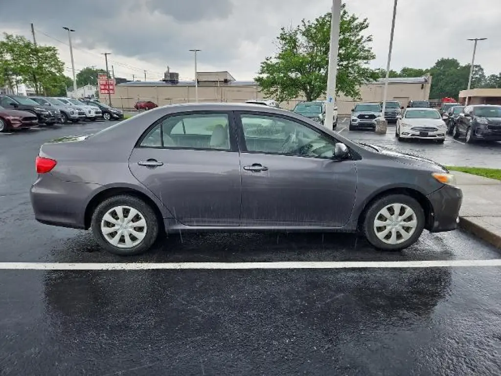 Toyota Corolla 2011 LE 4dr Sedan 4A