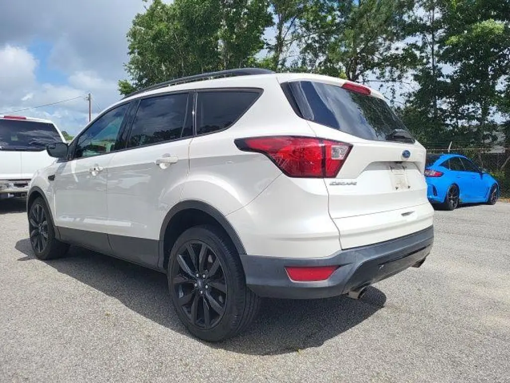 Ford Escape 2019 SE 4dr SUV