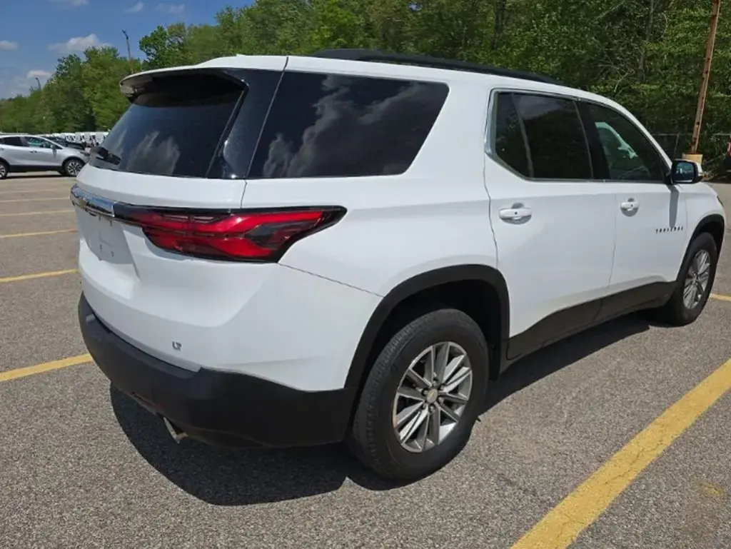 Chevrolet Traverse 2023 4x4 LT Cloth 4dr SUV
