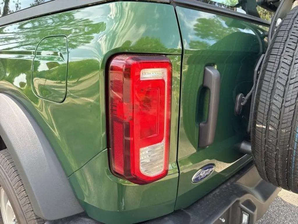 Ford Bronco 2025 4x4 Base 2dr SUV