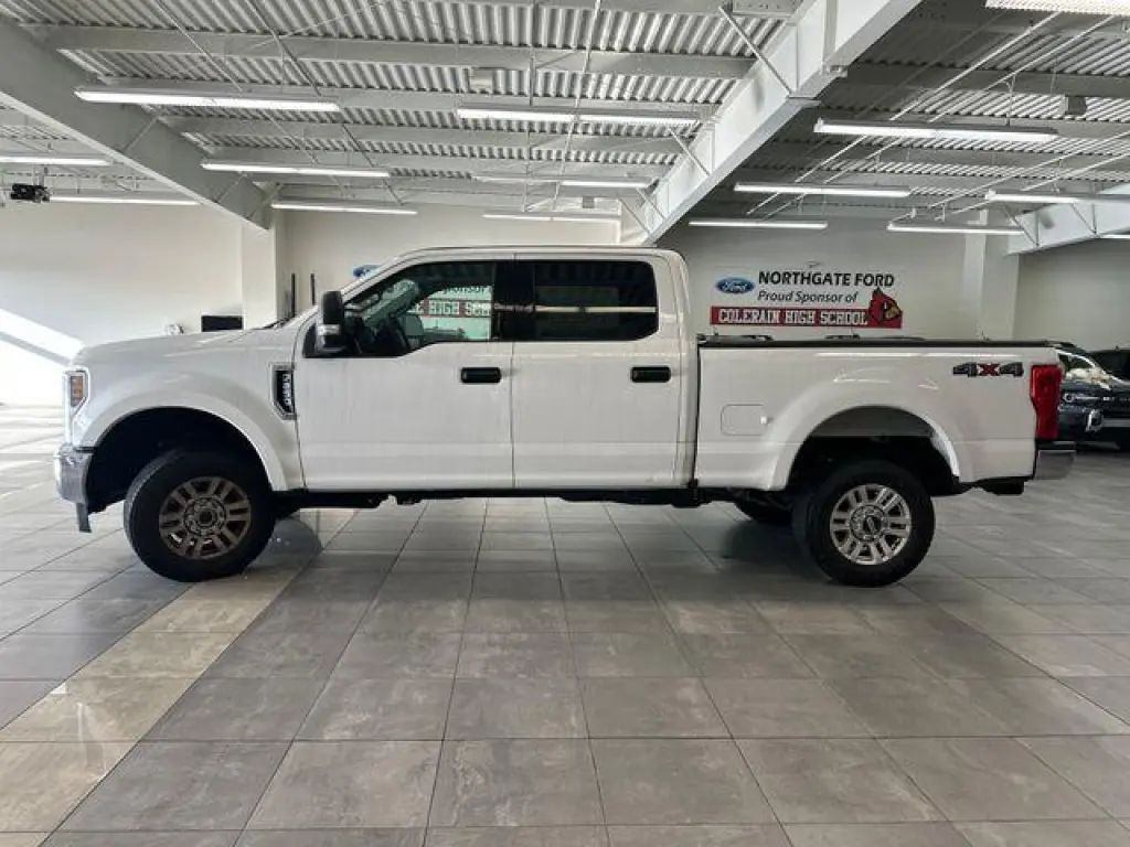 Ford F-250 Super Duty 2018 4x4 XLT 4dr Crew Cab 6.8 ft. SB Pickup