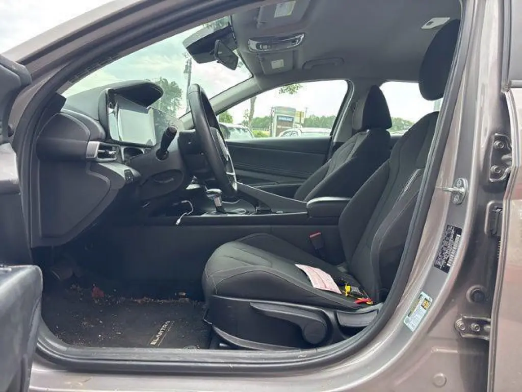 Hyundai ELANTRA 2023 SEL 4dr Sedan