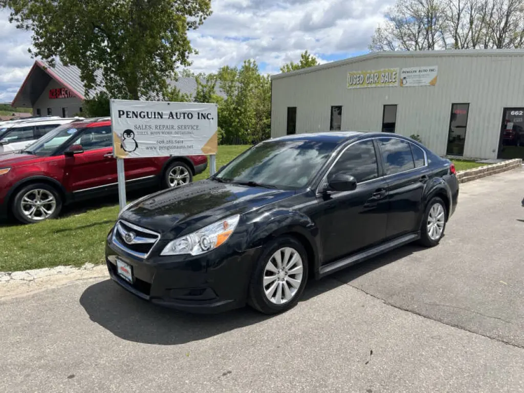 2010 Subaru Legacy 3.6R Premium