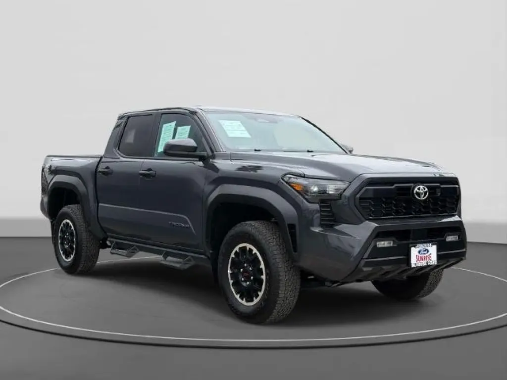 Toyota Tacoma 2024 4x4 Limited 4dr Double Cab 5.0 ft SB