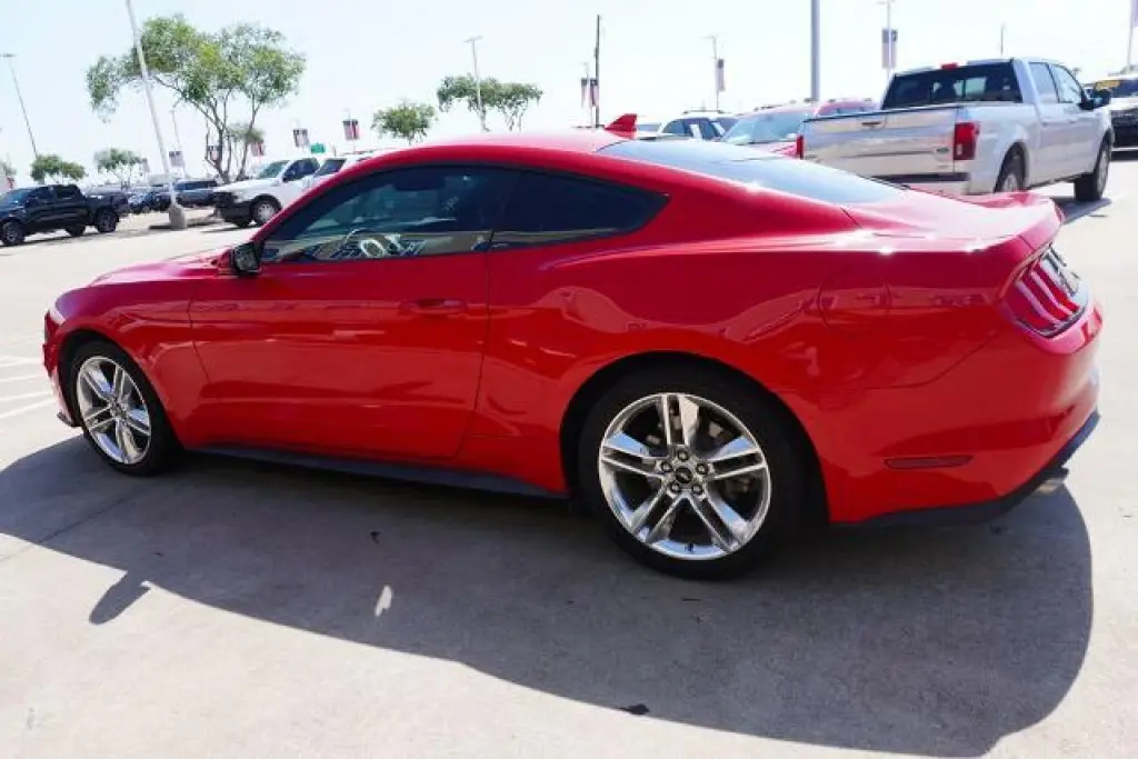 Ford Mustang 2020 EcoBoost 2dr Fastback