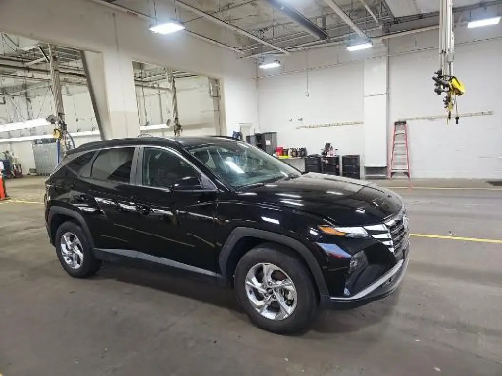 Hyundai TUCSON 2024 AWD SEL 4dr SUV (midyear release)