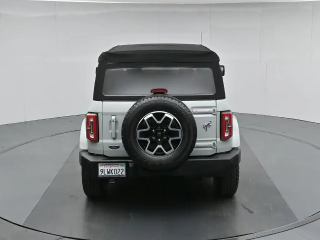 Ford Bronco 2023 4x4 Base Advanced 4dr SUV
