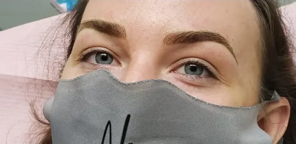 Microblading Eyebrows