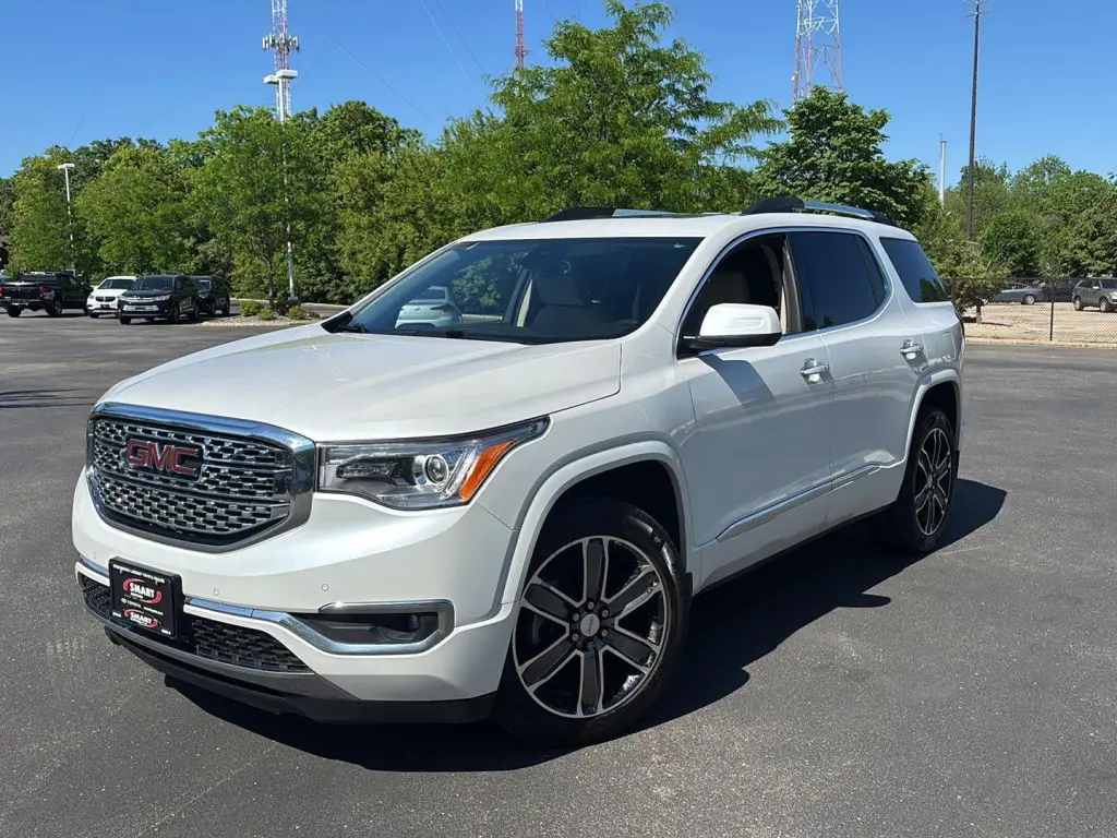 2017 GMC Acadia Denali