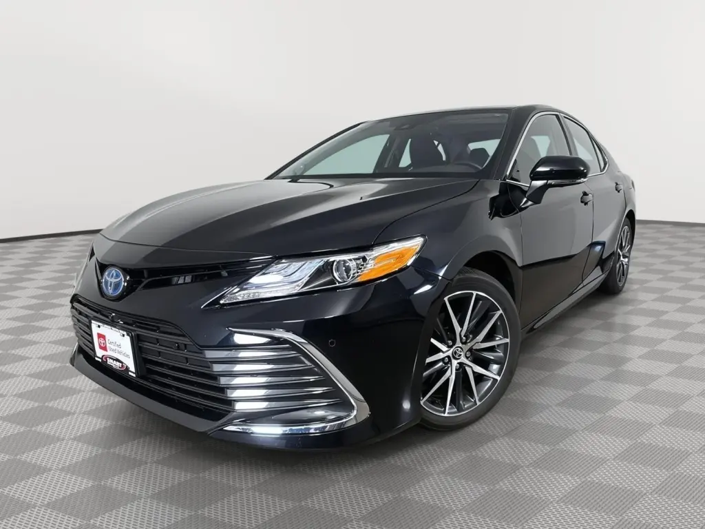 Gold Certified 2024 Toyota Camry Hybrid XLE