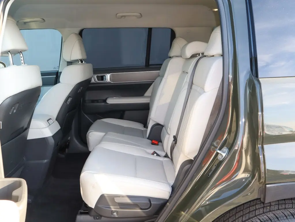 2025 Hyundai Santa Fe SEL AWD