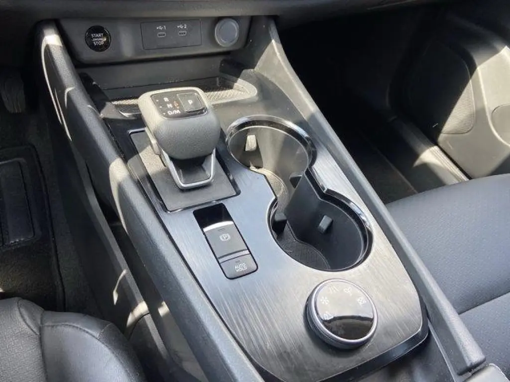 Nissan Rogue 2025 AWD SV 4dr Crossover