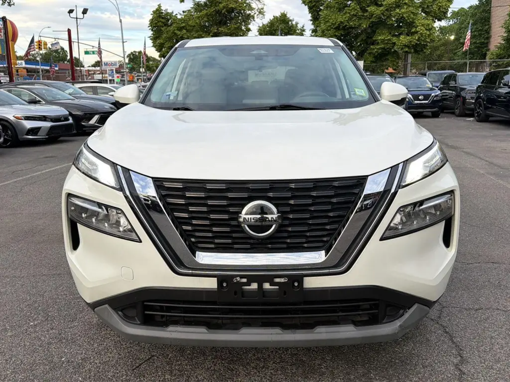 Nissan Rogue 2021 AWD SV 4dr Crossover