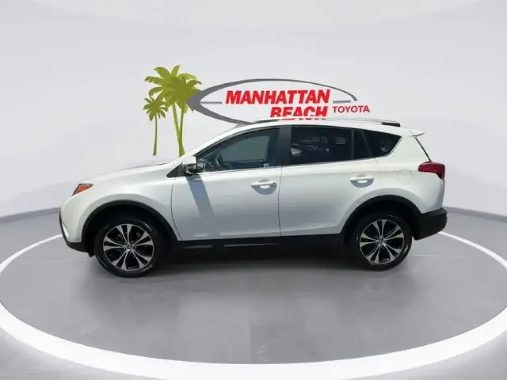 Toyota RAV4 2015 AWD Limited 4dr SUV