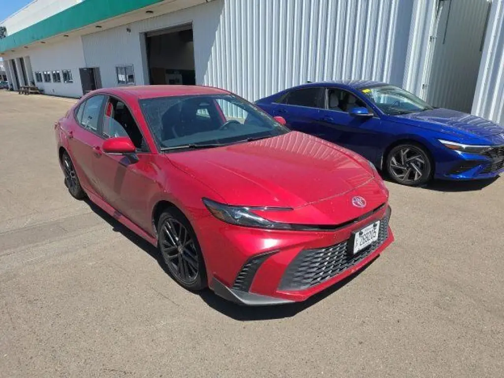Toyota Camry 2025 SE 4dr Sedan
