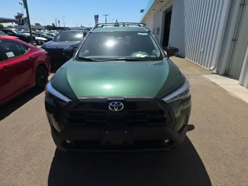 Toyota Corolla Cross 2026 XLE 4dr Crossover