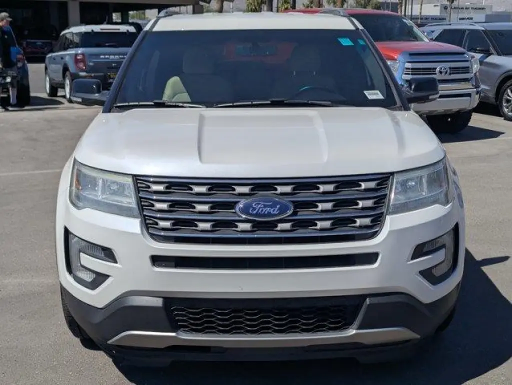 Ford Explorer 2016 XLT 4dr SUV