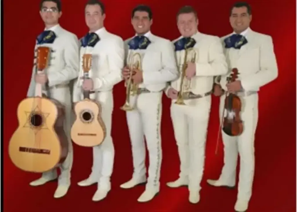 MARIACHI PERLA JALISCIENSE