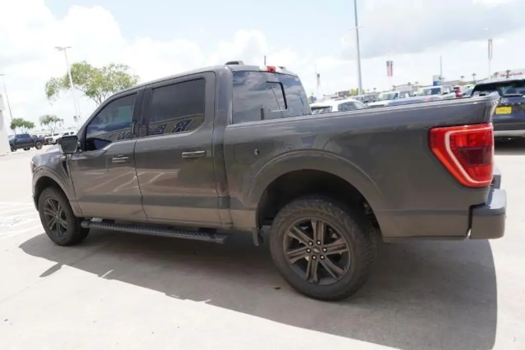 Ford F-150 2021 4x2 XL 4dr SuperCrew 5.5 ft. SB