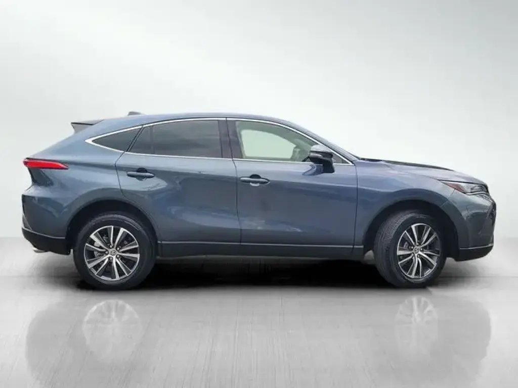 Toyota Venza 2022 AWD LE 4dr Crossover