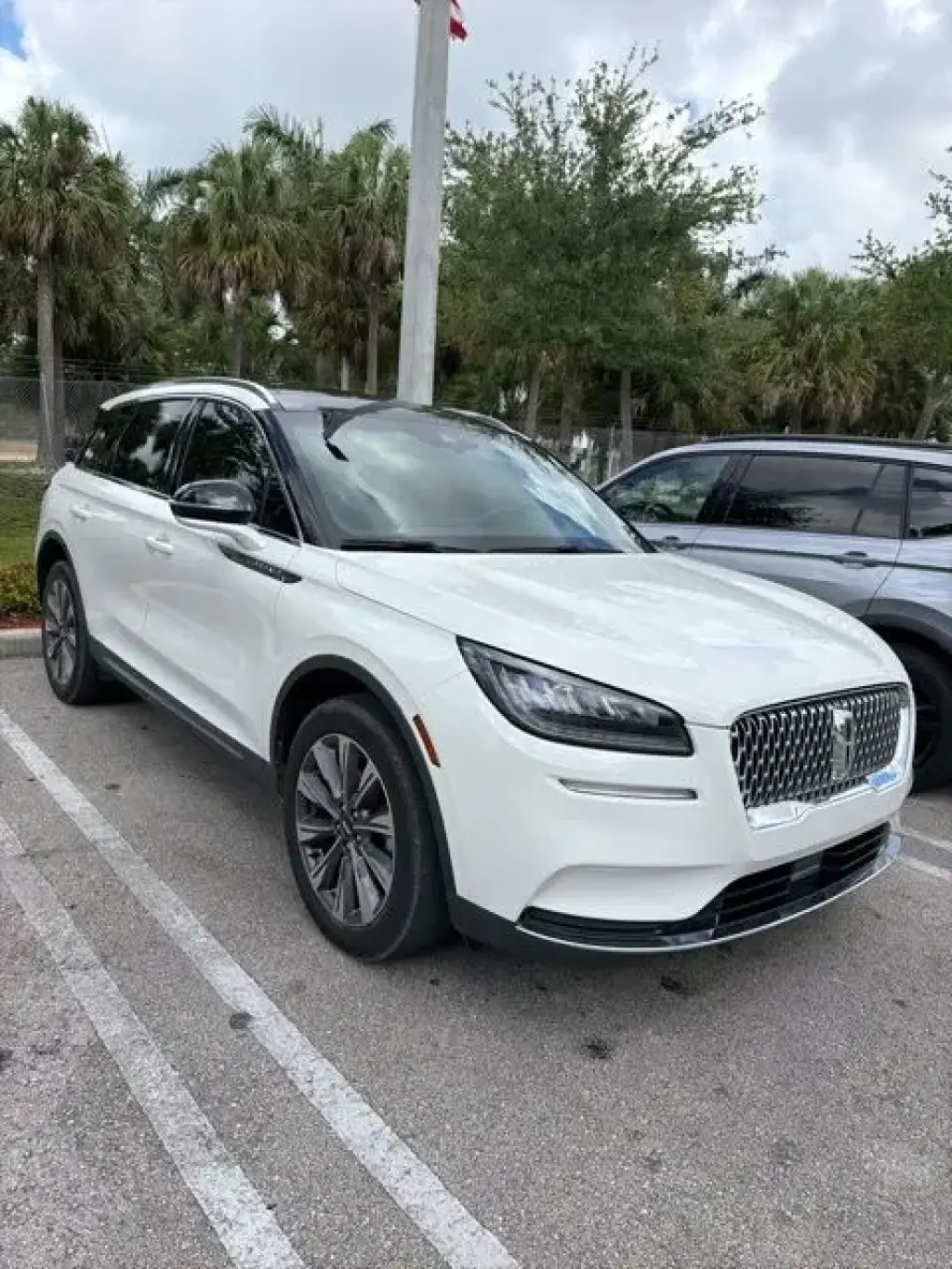 Lincoln Corsair 2022 Reserve 4dr SUV