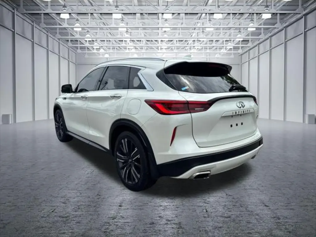 INFINITI QX50 2022 Luxe 4dr Crossover