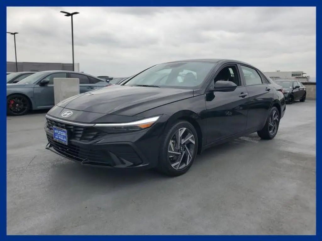 Hyundai ELANTRA 2025 SEL Sport 4dr Sedan