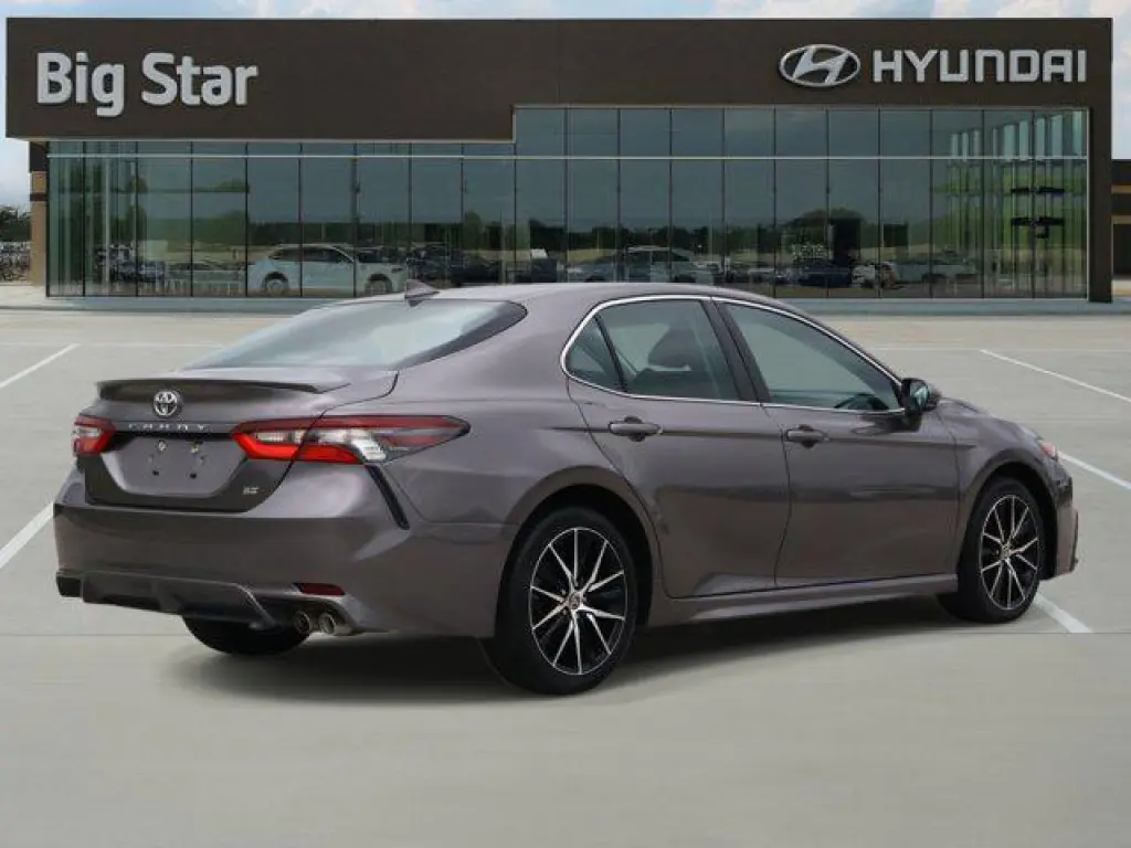 Toyota Camry 2024 SE 4dr Sedan