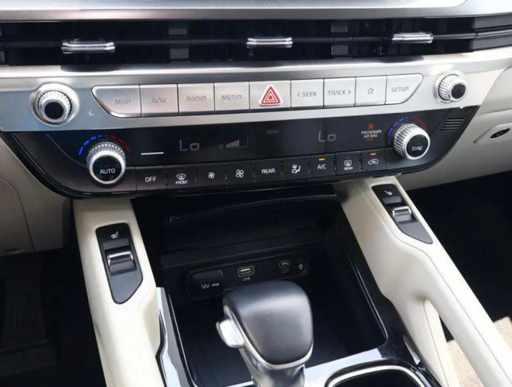 Kia Telluride 2025 S 4dr SUV