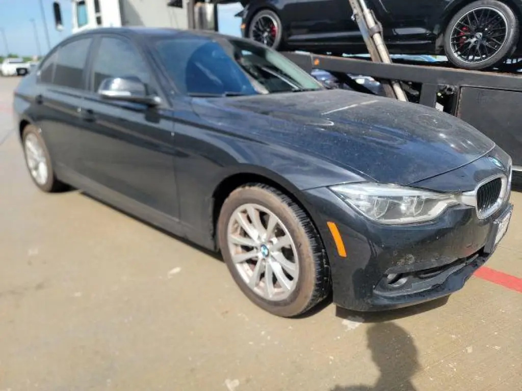 BMW 3 Series 2018 320i 4dr Sedan