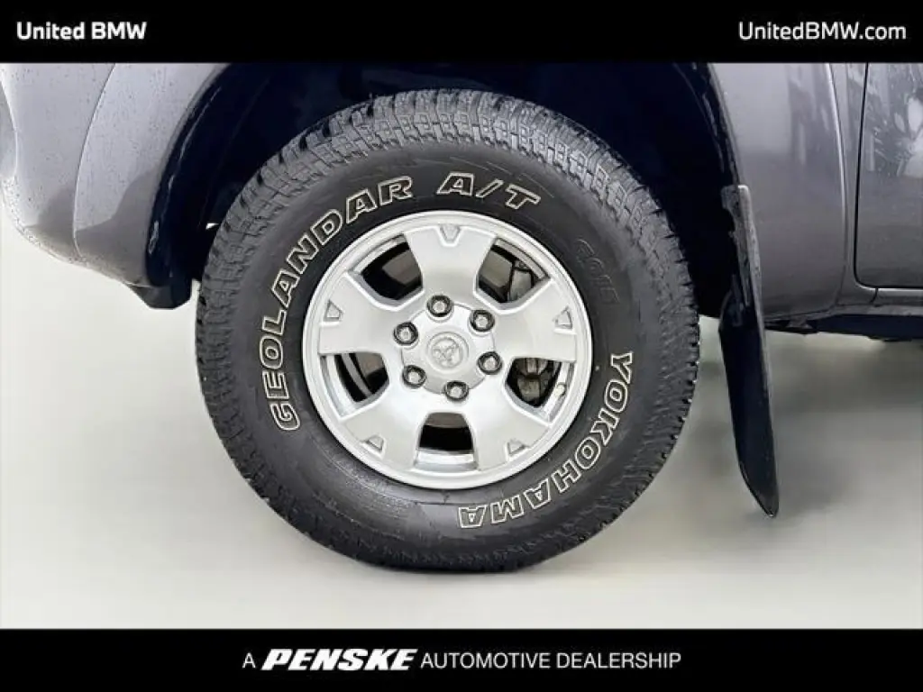 Toyota Tacoma 2010 4x2 PreRunner V6 4dr Double Cab 5.0 ft SB 5A