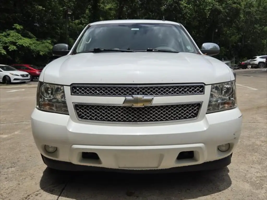 Chevrolet Tahoe 2011 4x2 LTZ 4dr SUV