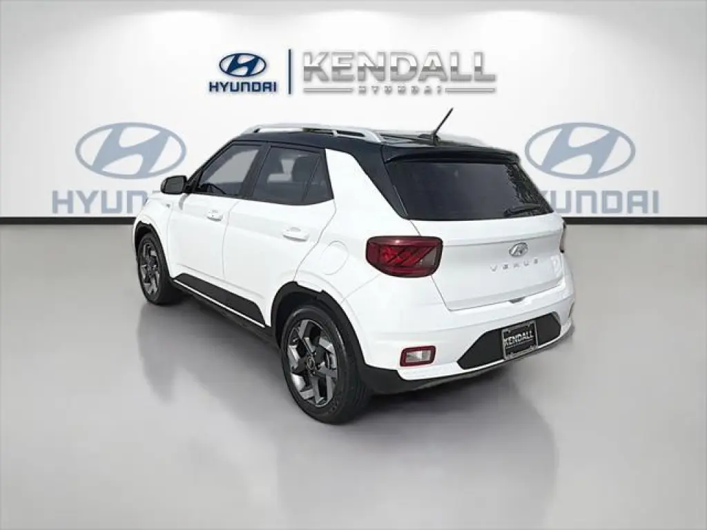 Hyundai VENUE 2023 Limited 4dr Crossover