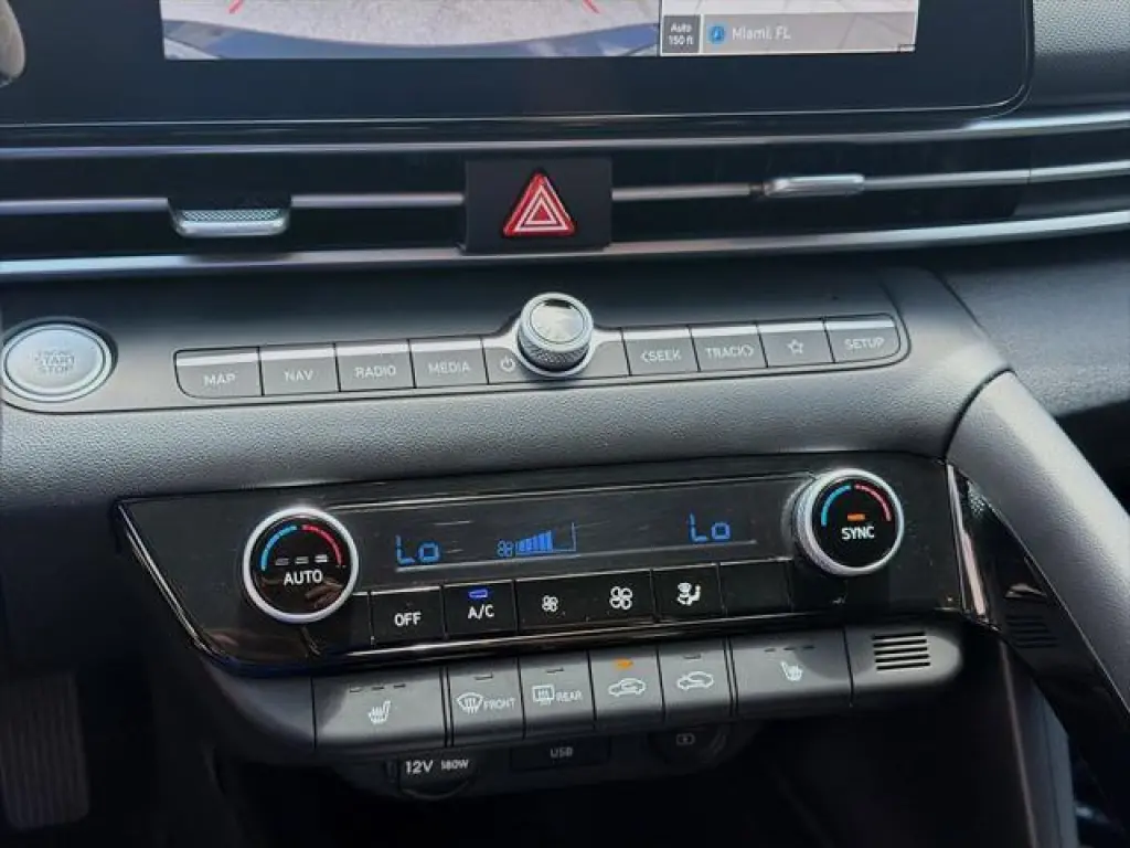 Hyundai ELANTRA 2023 SEL 4dr Sedan
