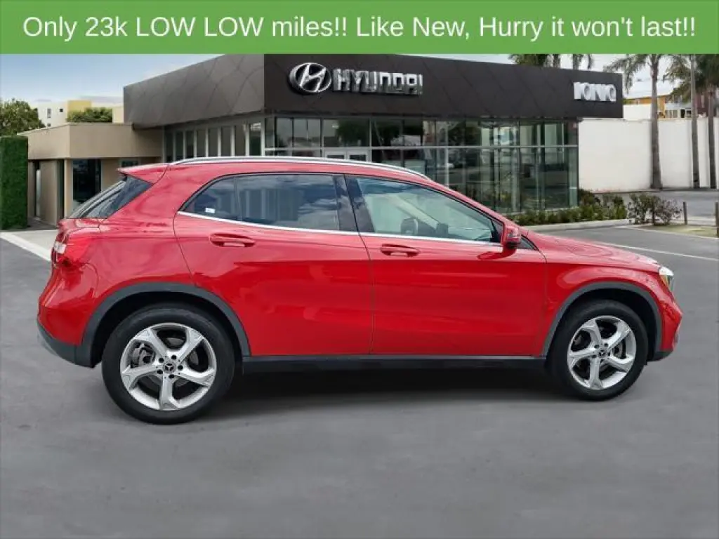 Mercedes-Benz GLA 2018 AWD GLA 250 4MATIC 4dr SUV