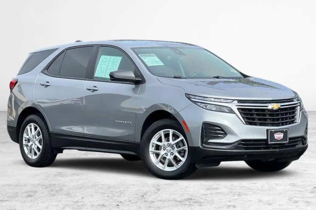 Chevrolet Equinox 2023 4x4 LS 4dr SUV w/1FL