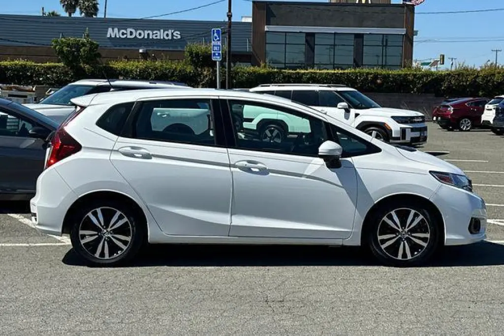 Honda Fit 2019 EX 4dr Hatchback CVT