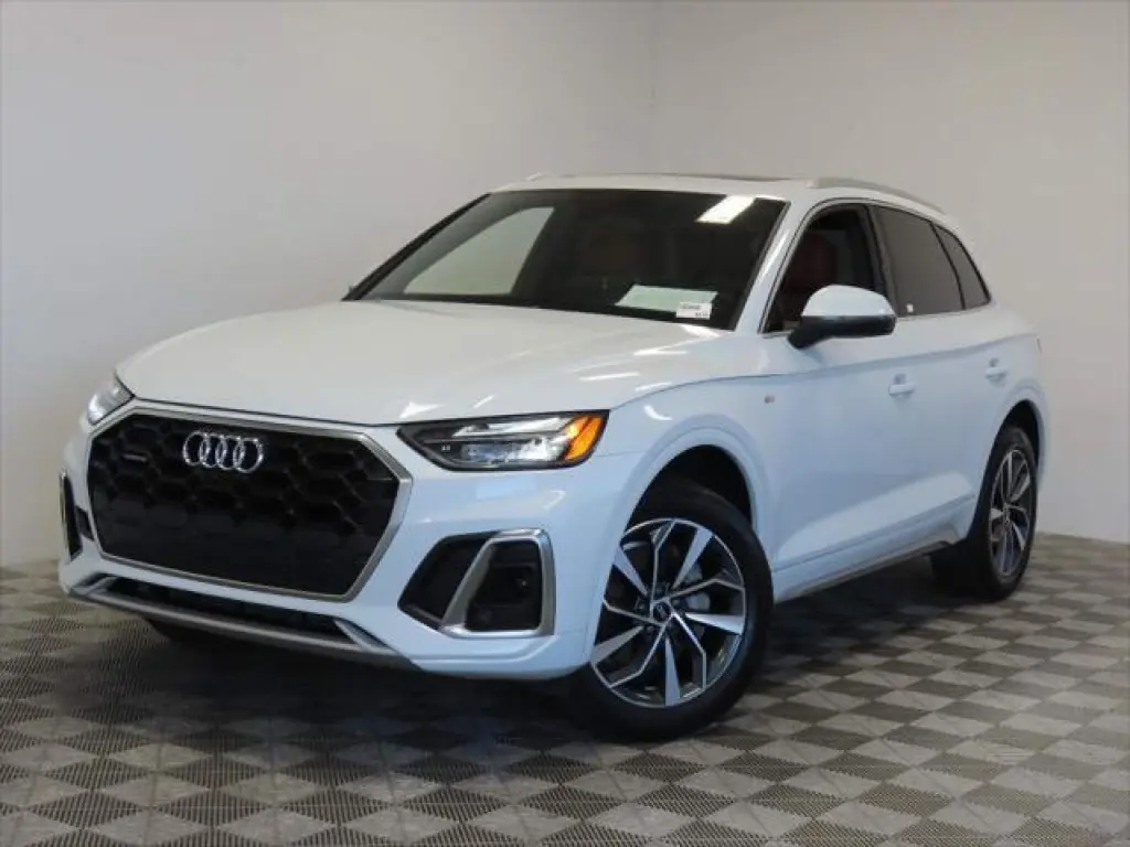 Audi Q5 2023 AWD quattro S line Premium Plus 45 TFSI 4dr SUV