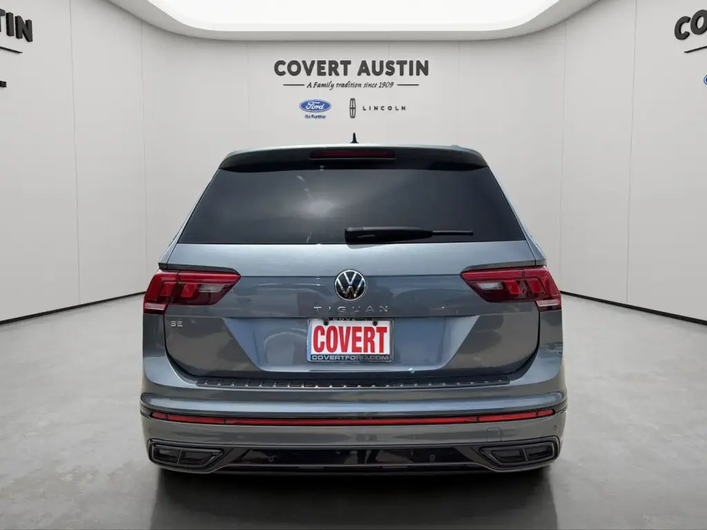 Volkswagen Tiguan 2023 SE R-Line Black 4dr SUV