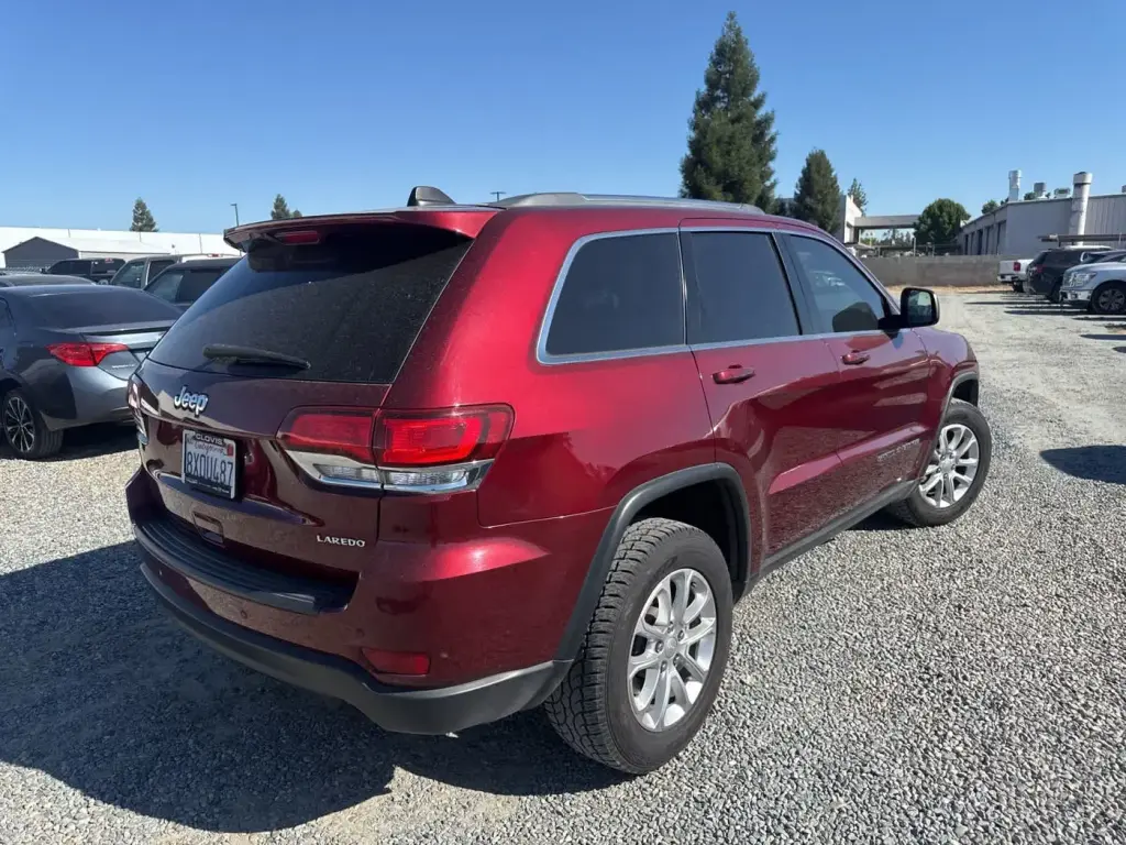 Jeep Grand Cherokee 2021 4x2 Laredo E 4dr SUV