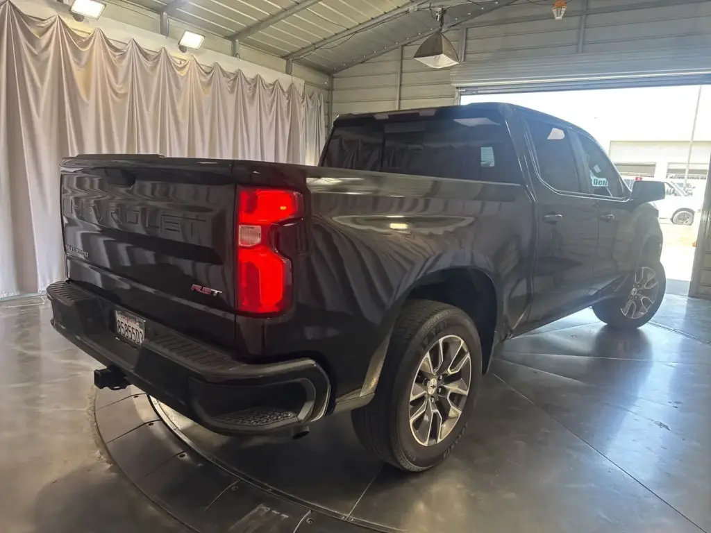 Chevrolet Silverado 1500 2021 4x2 RST 4dr Crew Cab 5.8 ft. SB