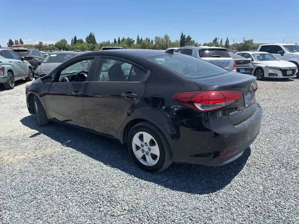 Kia Forte 2017 LX 4dr Sedan 6A