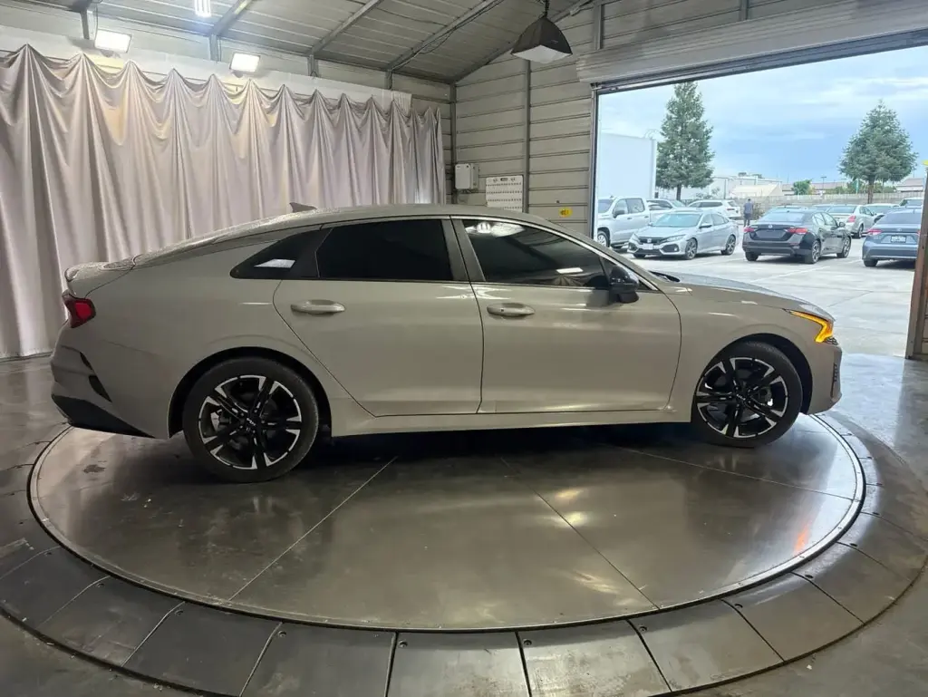Kia K5 2022 GT-Line 4dr Sedan