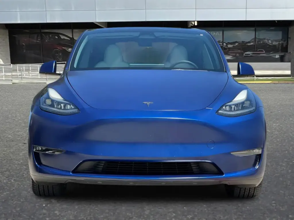 Tesla Model Y 2023 AWD Long Range 4dr Crossover