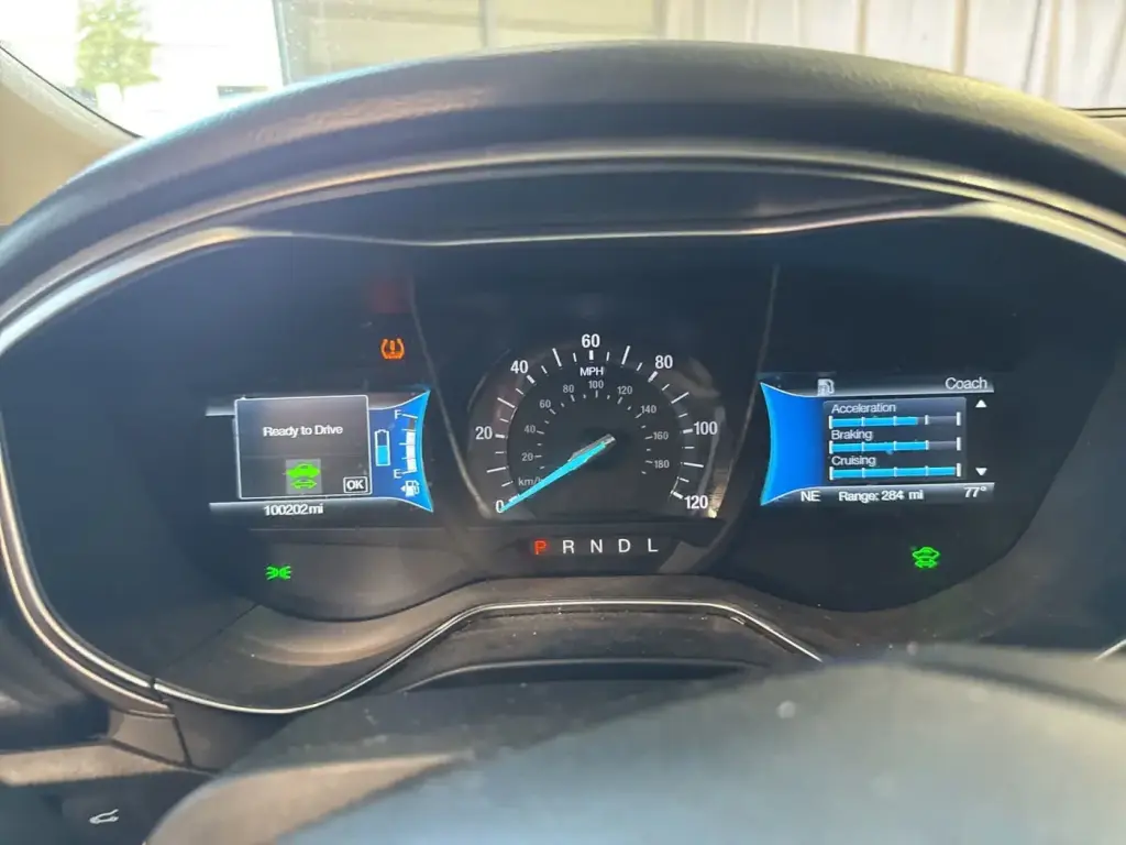 Ford Fusion Hybrid 2018 SE 4dr Sedan