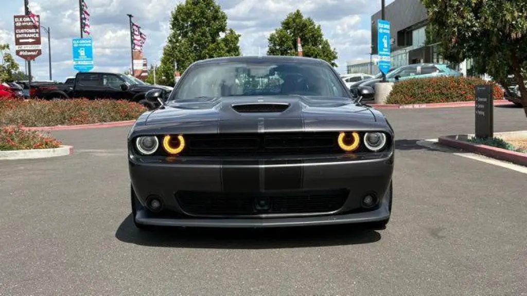 Dodge Challenger 2016 SRT 392 2dr Coupe