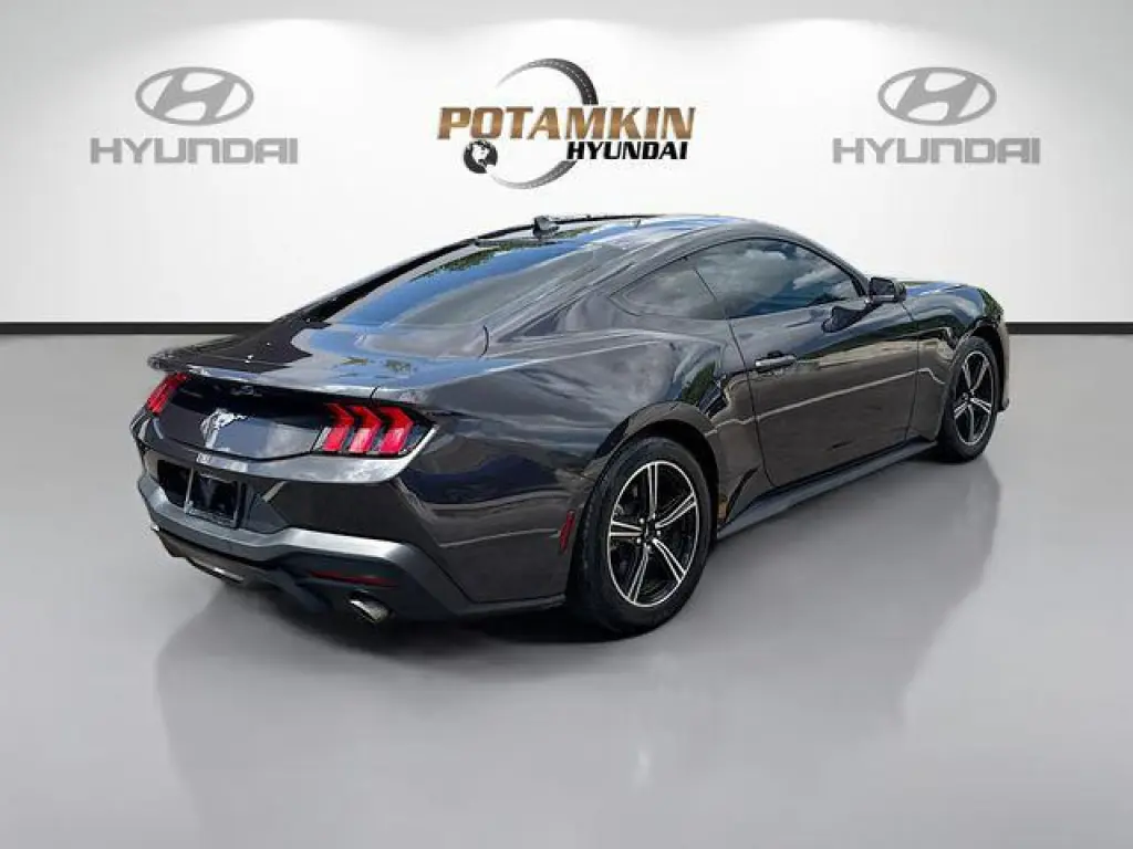 Ford Mustang 2024 EcoBoost 2dr Fastback