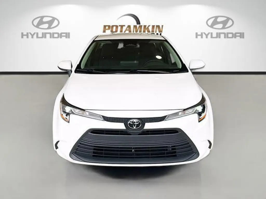 Toyota Corolla 2024 LE 4dr Sedan
